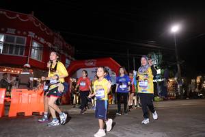 BIB: 436, 3983
                            <button type="button" onclick="openModal(26262408)" class="btn btn-primary btn-sm float-right btn-popup" data-toggle="modal" data-target=".modal-high-quality">
                        <i class="fas fa-shopping-cart"></i> Add to Cart
                    </button>
                                            <button type="button" onclick="isThisMe(26262408, true)" class="btn btn-success btn-sm float-right btn-popup btn-isme hidden" data-toggle="tooltip" data-placement="bottom" title="นี่คือรูปของคุณใช่ไหม คลิกที่นี่เพื่อเอาเข้าอัลบั้ม">
                        <i class="fas fa-plus"></i> Add to album
                    </button>
                    <button type="button" onclick="isThisMe(26262408, false)" class="btn btn-warning btn-sm float-right btn-popup btn-isnotme hidden">
                        <i class="fas fa-ban"></i> Remove from album
                    </button>